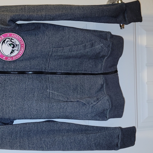 Caveirinha Jiu-Jitsu Family Academy Zip Up Hoodie - Picture 5 of 6